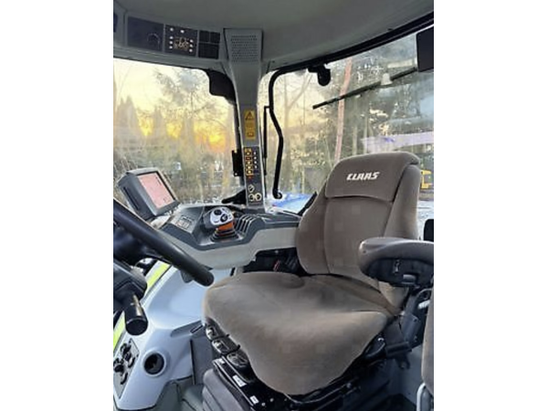 Трактор Claas Arion 620 (2013)