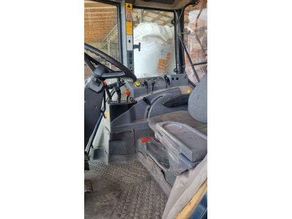 Трактор New Holland Ford  8340 (1995)