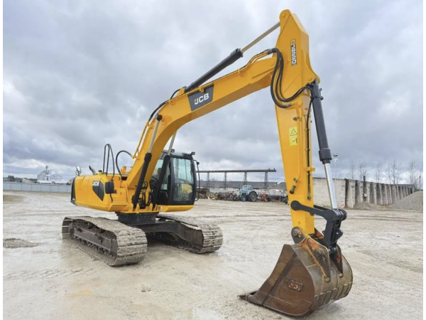 Экскаватор JCB JS 220 LC (2010)
