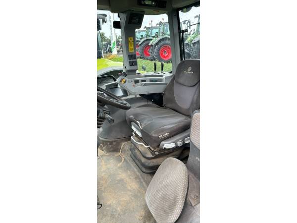 Трактор Claas Axion 840 (2011)