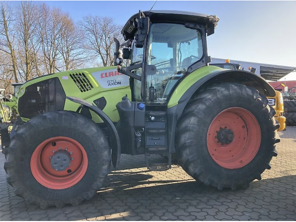 Трактор Claas Axion 870 (2017)