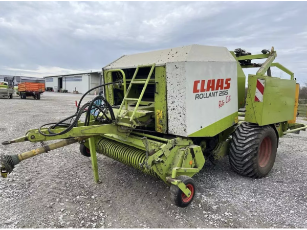 Прес-підбирач Claas Rollant 255 RC (2007)