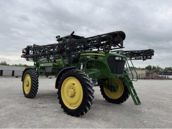 Обприскувач John Deere 4730 (2009)