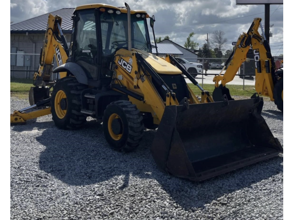 Экскаватор-погрузчик JCB 3CX (2015)