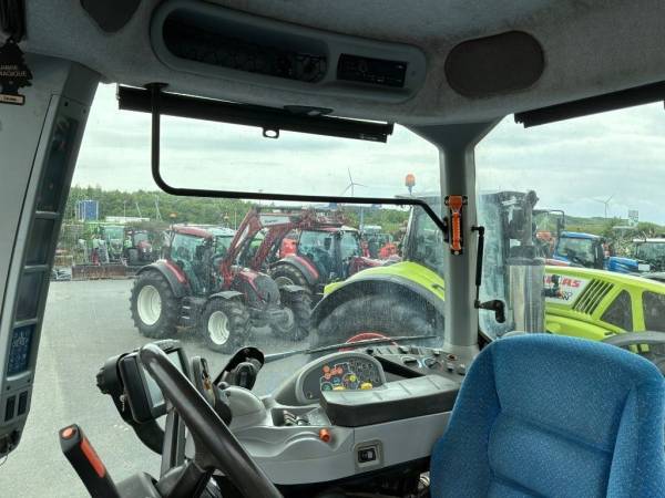 Трактор New Holland T8.330 (2013)