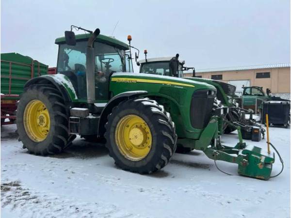 Трактор John Deere 8120 (2002)
