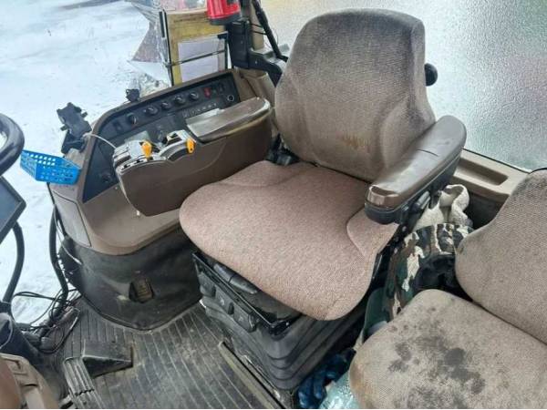 Трактор John Deere 8120 (2002)