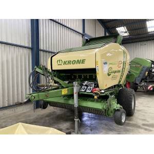 Прес-підбирач Krone Comprima F 155 XC (2018)