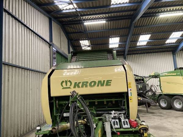 Прес-підбирач Krone Comprima F 155 XC (2018)