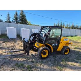 Навантажувач JCB 520-40 (2018)