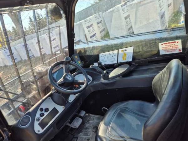 Навантажувач JCB 520-40 (2018)