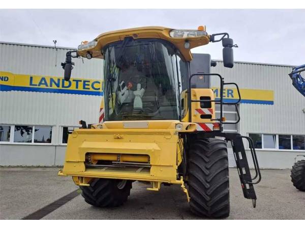 Комбайн New Holland CX 720 (2003)