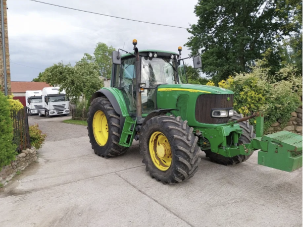 Трактор John Deere 6920S (2002)