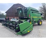 Комбайн John Deere 2264