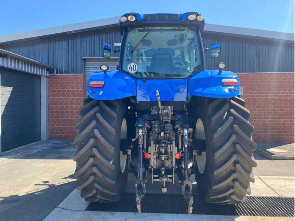 Трактор New Holland T8.300 (2012)