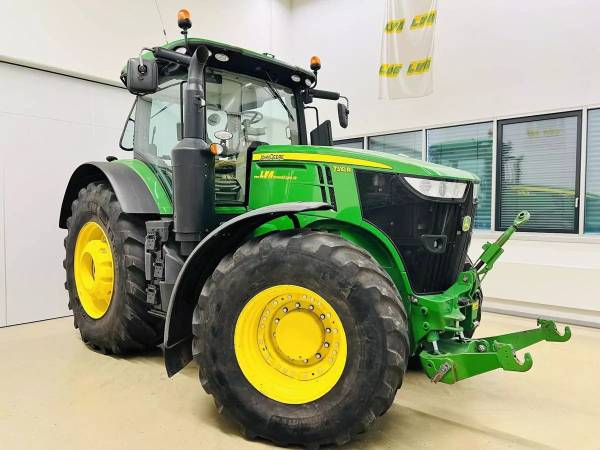 Трактор John Deere 7290R (2015)