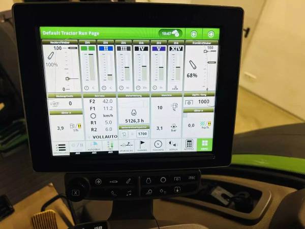Трактор John Deere 7290R (2015)