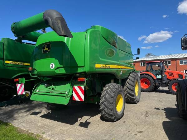 Комбайн John Deere S690 (2008)