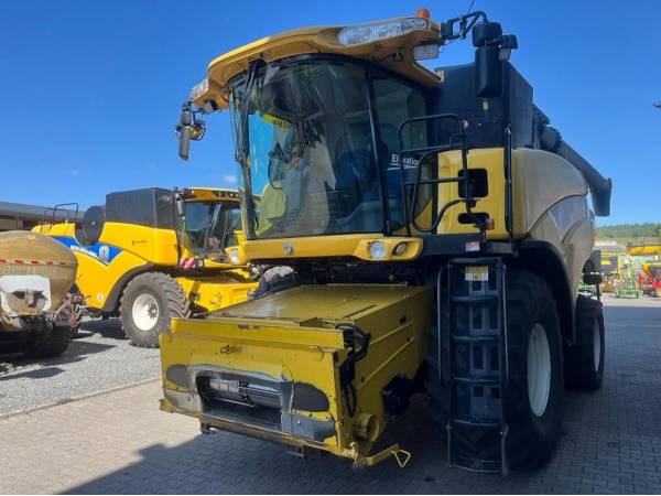 Комбайн New Holland CR 9070 (2008)