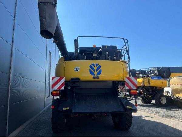 Комбайн New Holland CR 9070 (2008)