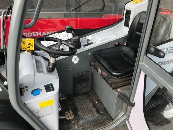 Телескопічний навантажувач Weidemann T4512 (2013)