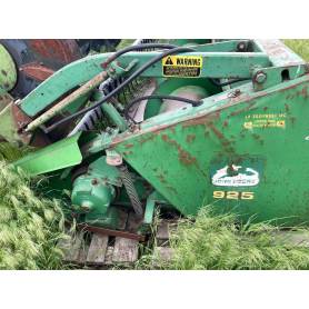 Жниварка John Deere 925F 