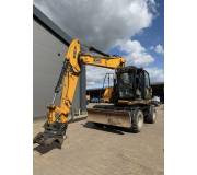 Экскаватор-погрузчик JCB JS145W