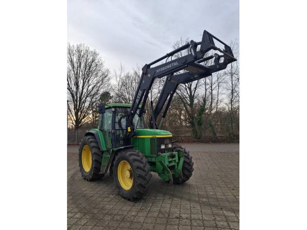 Трактор John Deere 6610 (2001)