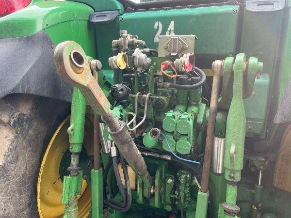 Трактор John Deere 6920 (2003)