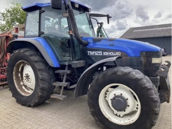 Трактор New Holland TM125 (2001)