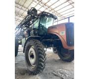 Самохідний обприскувач Redball 7830