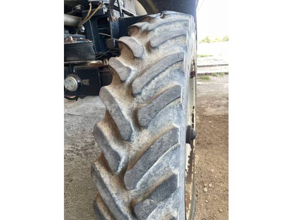 Самохідний обприскувач Redball 7830 (2008)