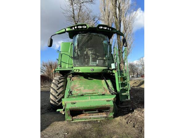 Комбайн John Deere T670i (2013)