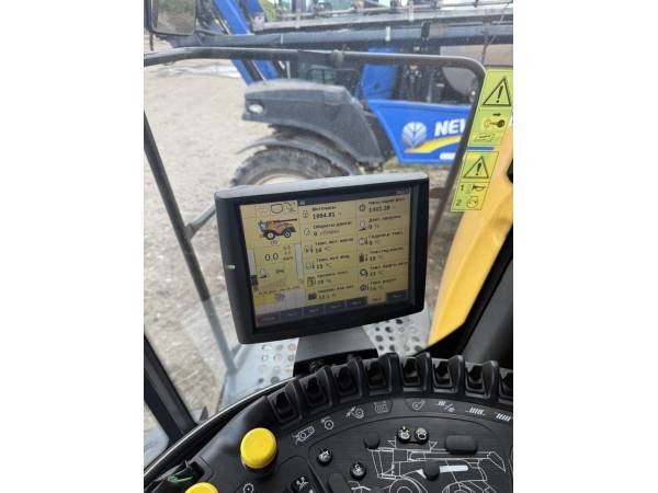 Комбайн New Holland CR 890 (2021)
