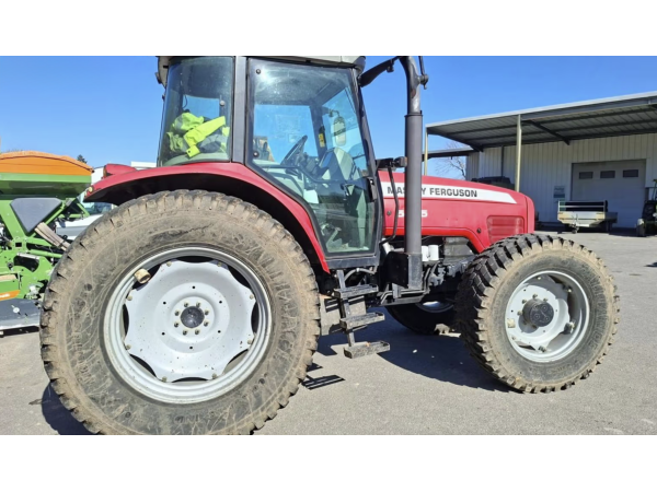 Трактор Massey Ferguson 5465 (2005)