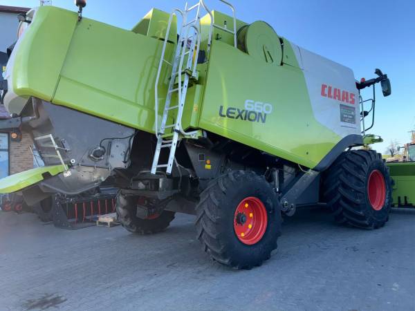 Комбайн Claas Lexion 660 (2012)