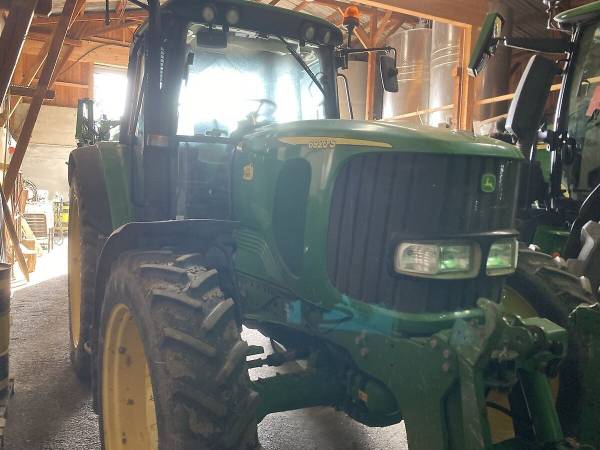 Трактор John Deere 6920 (2002)