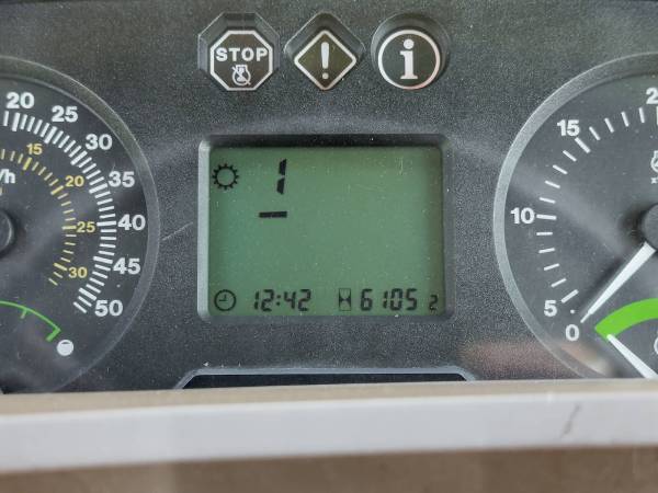 Трактор John Deere 6920 (2003)