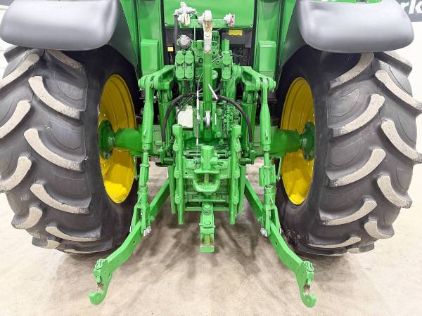 Трактор John Deere 6920 (2003)