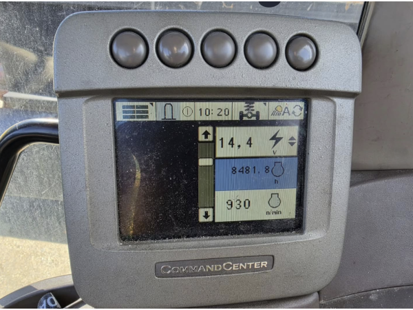 Трактор John Deere 6830 (2012)