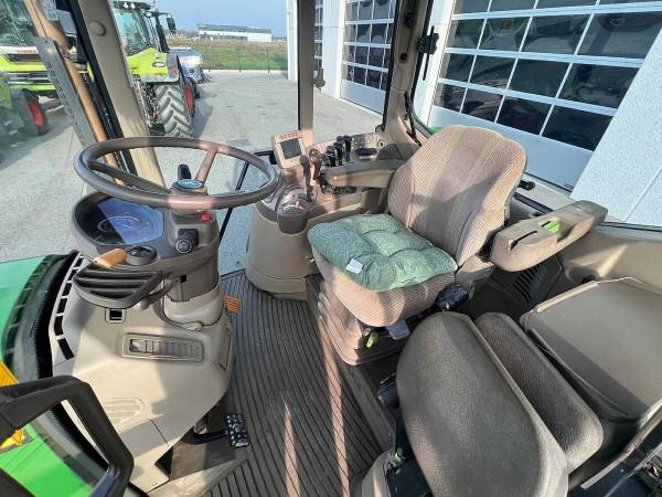 Трактор John Deere 7530 Premium (2011)