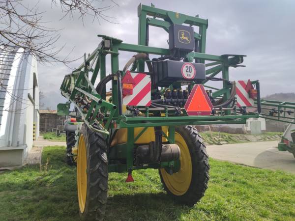 Обприскувач John Deere 732 (2006)