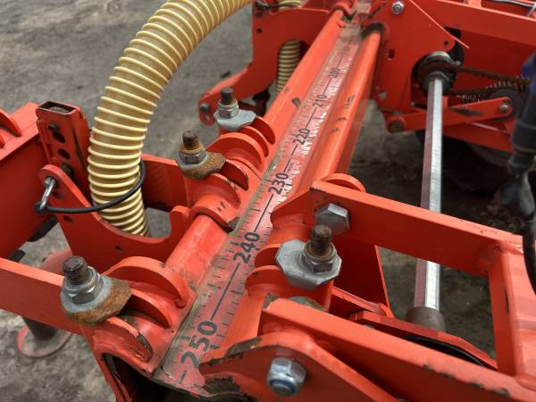 Сівалка Kuhn Planter 3M (2014)