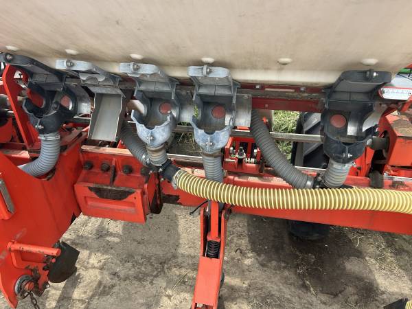 Сівалка Kuhn Planter 3M (2014)