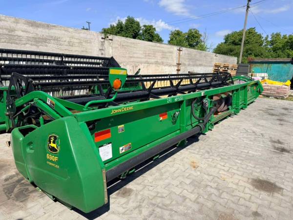 Жатка John Deere 630F HydraFlex (2010)