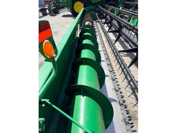 Жатка John Deere 630F HydraFlex (2010)