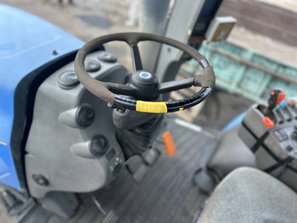 Трактор New Holland TG285 (2005)