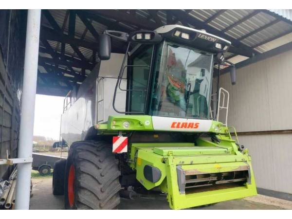 Комбайн Claas Lexion 580 