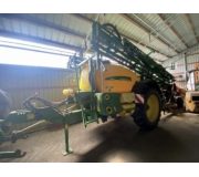 Обприскувач John Deere 740i