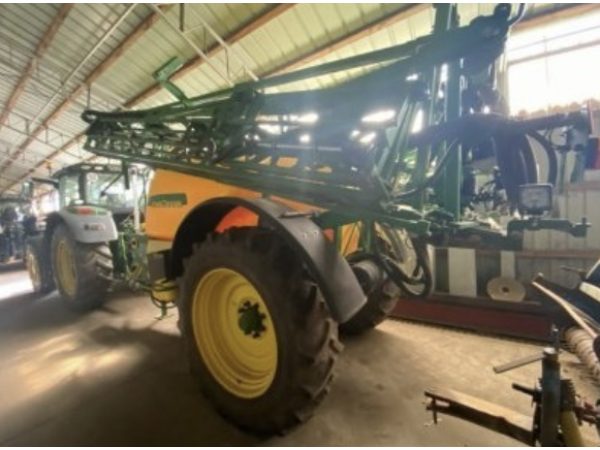 Обприскувач John Deere 740i (2012)